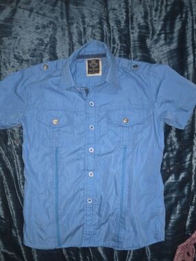 Boys' Short-Sleeve Button-Down Shirt in Light Blue